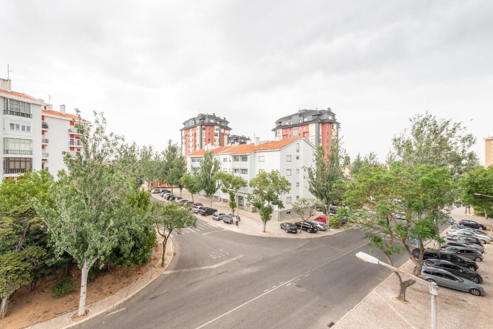 Guestready - Peaceful 1 Bedroom Abode In Estoril Exteriör bild